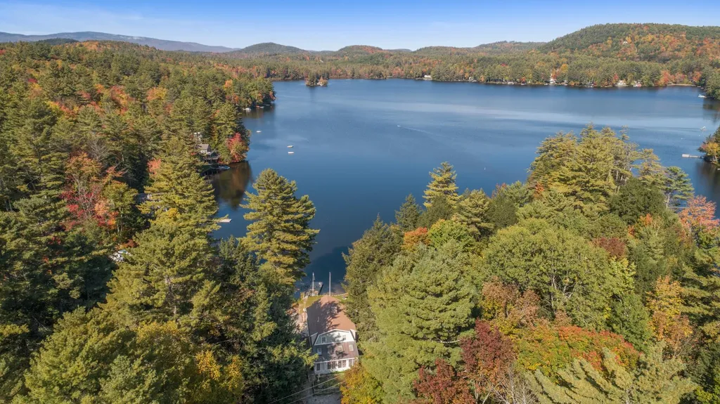 6 Paquette Lane Sunapee NH 03782