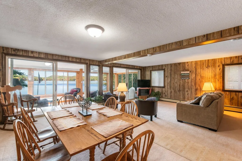 6 Paquette Lane Sunapee NH 03782