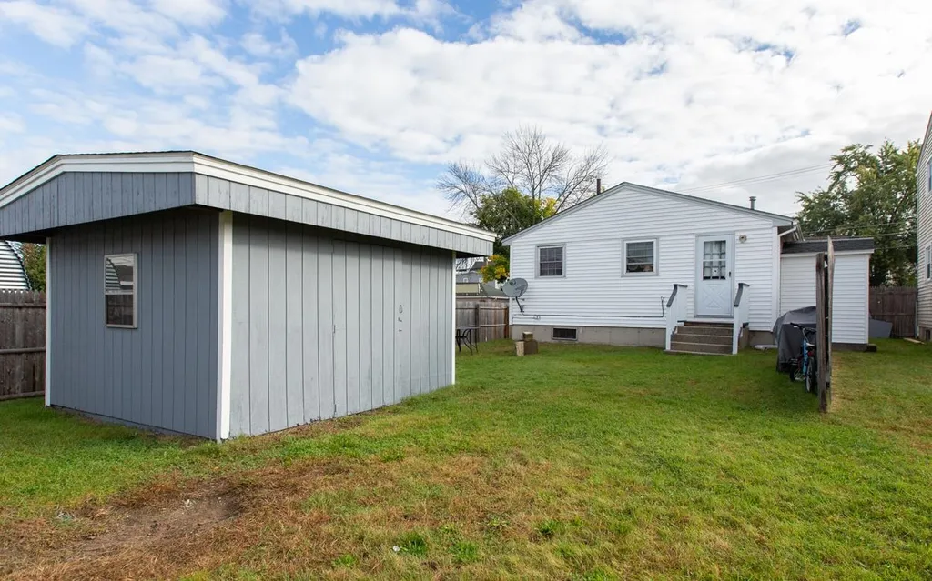 149-153 Pine Street Nashua NH 03060