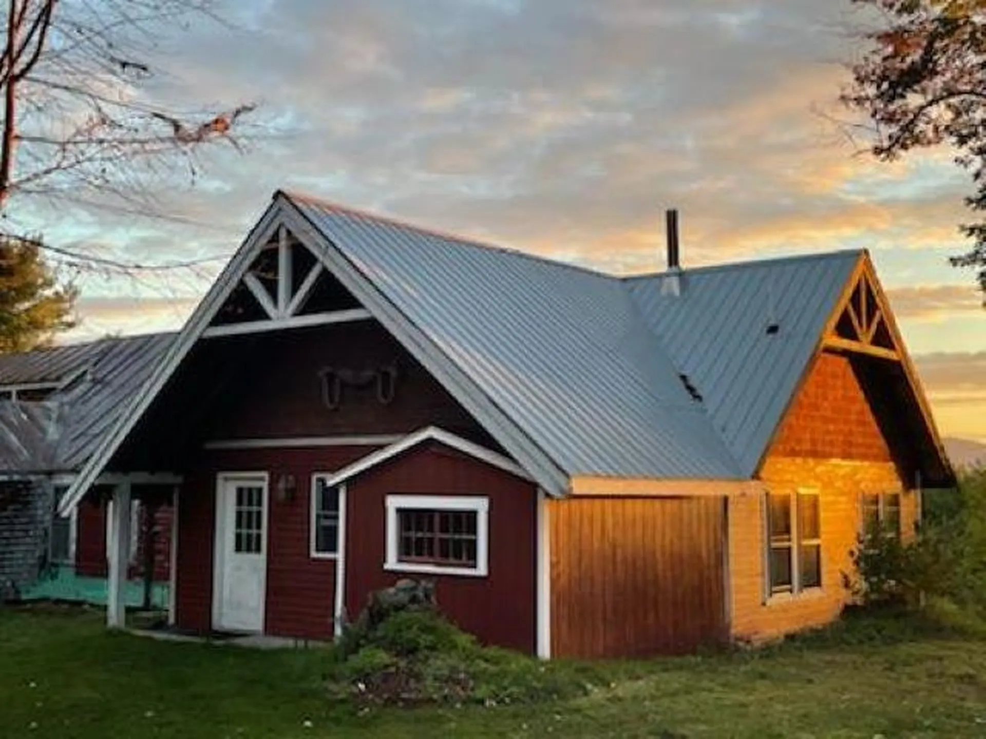 28 Thayer Road Dorchester NH 03266