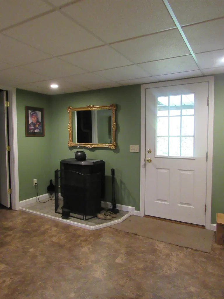 49 Spring Road Milan NH 03588