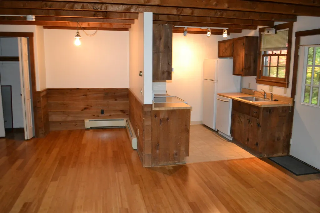 574 Willard Road Hartford VT 05059
