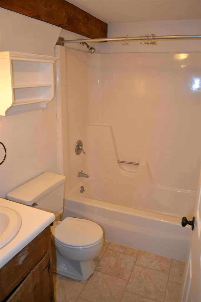 574 Willard Road Hartford VT 05059