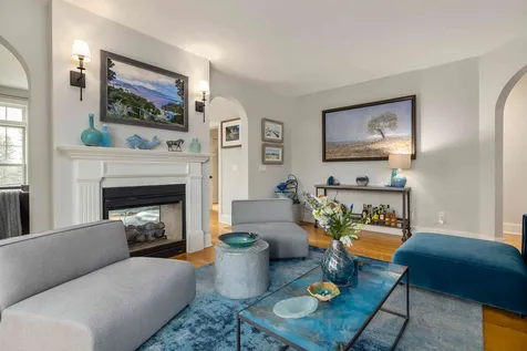 1 Tudor Drive Kittery ME 03904-1356