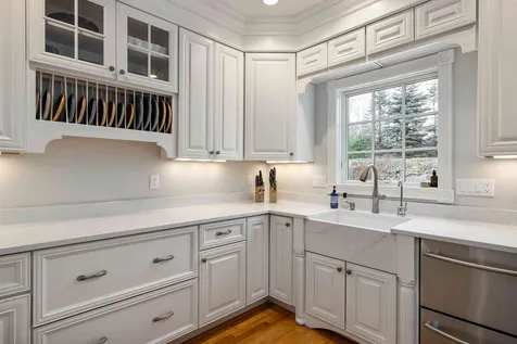 1 Tudor Drive Kittery ME 03904-1356