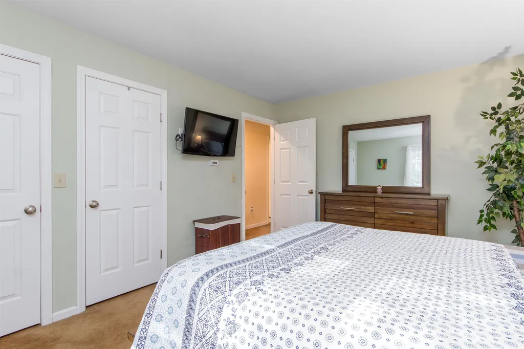 190 Deer Lane Colchester VT 05446