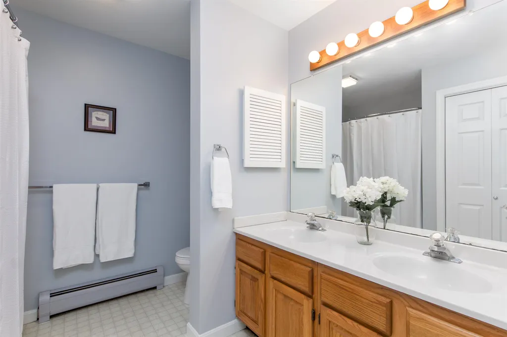 190 Deer Lane Colchester VT 05446