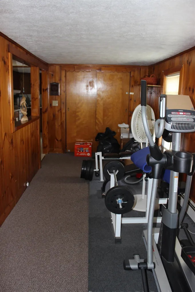 90 Ledge Street Nashua NH 03060