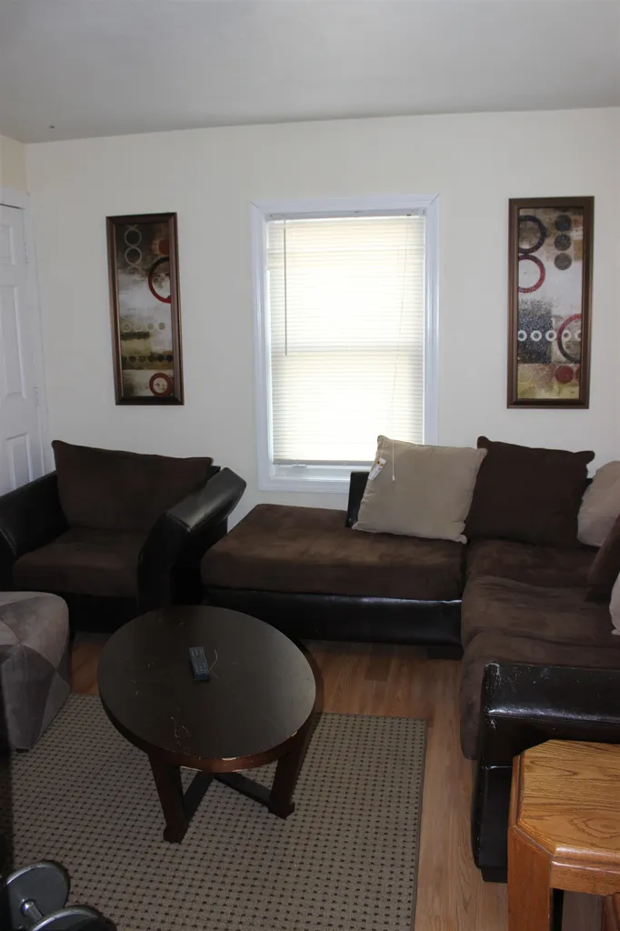 90 Ledge Street Nashua NH 03060