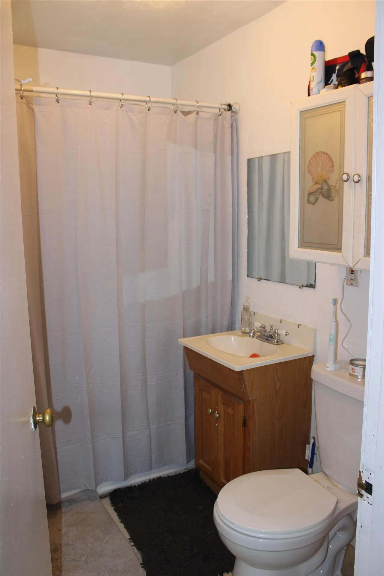 90 Ledge Street Nashua NH 03060