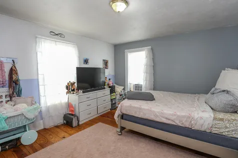 462 Rimmon Street Manchester NH 03102-3549
