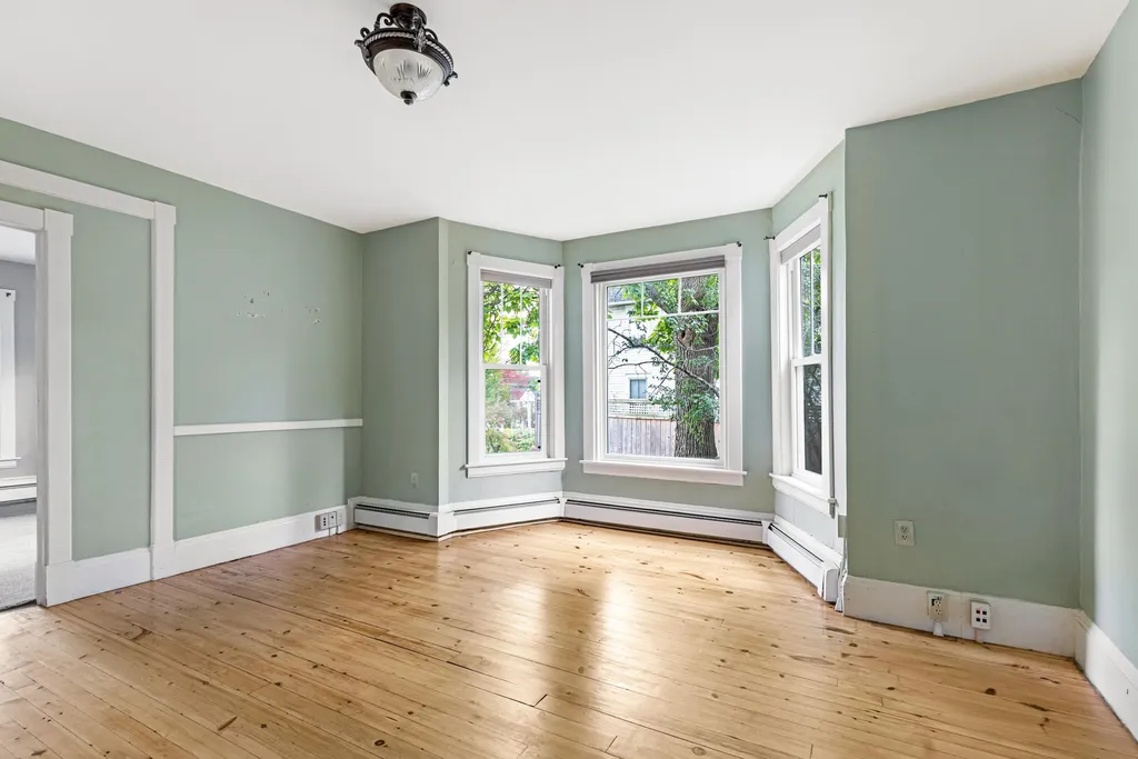 66 Court Street Middlebury VT 05753