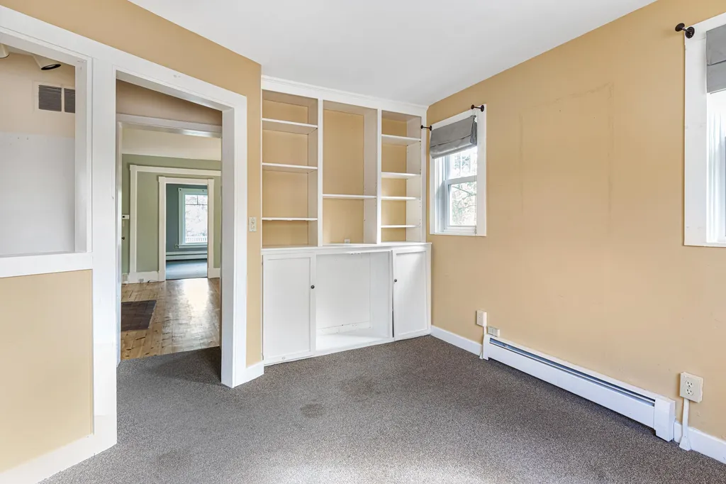 66 Court Street Middlebury VT 05753