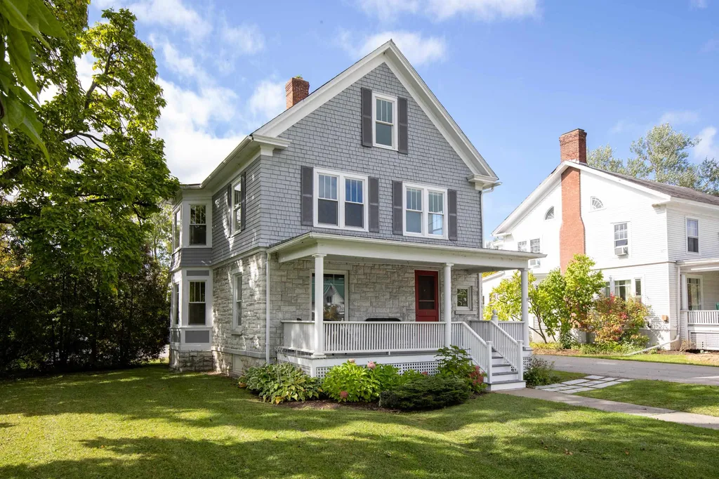 66 Court Street Middlebury VT 05753