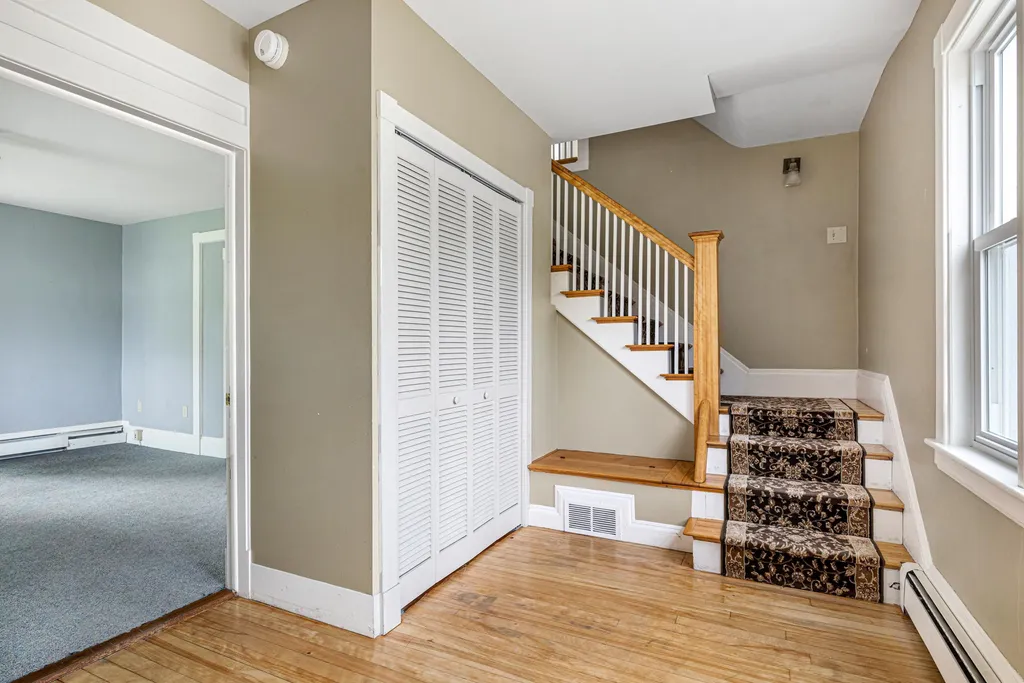 66 Court Street Middlebury VT 05753
