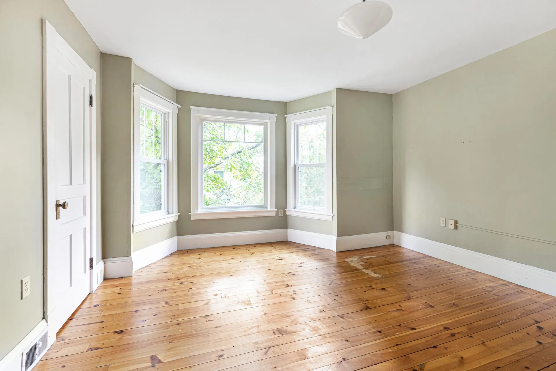 66 Court Street Middlebury VT 05753