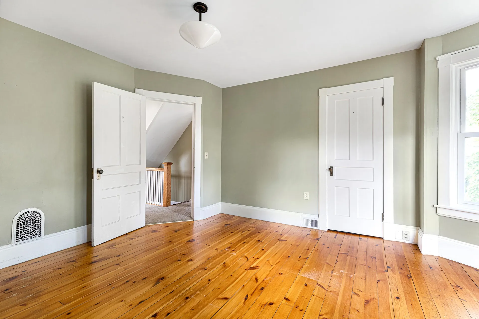 66 Court Street Middlebury VT 05753