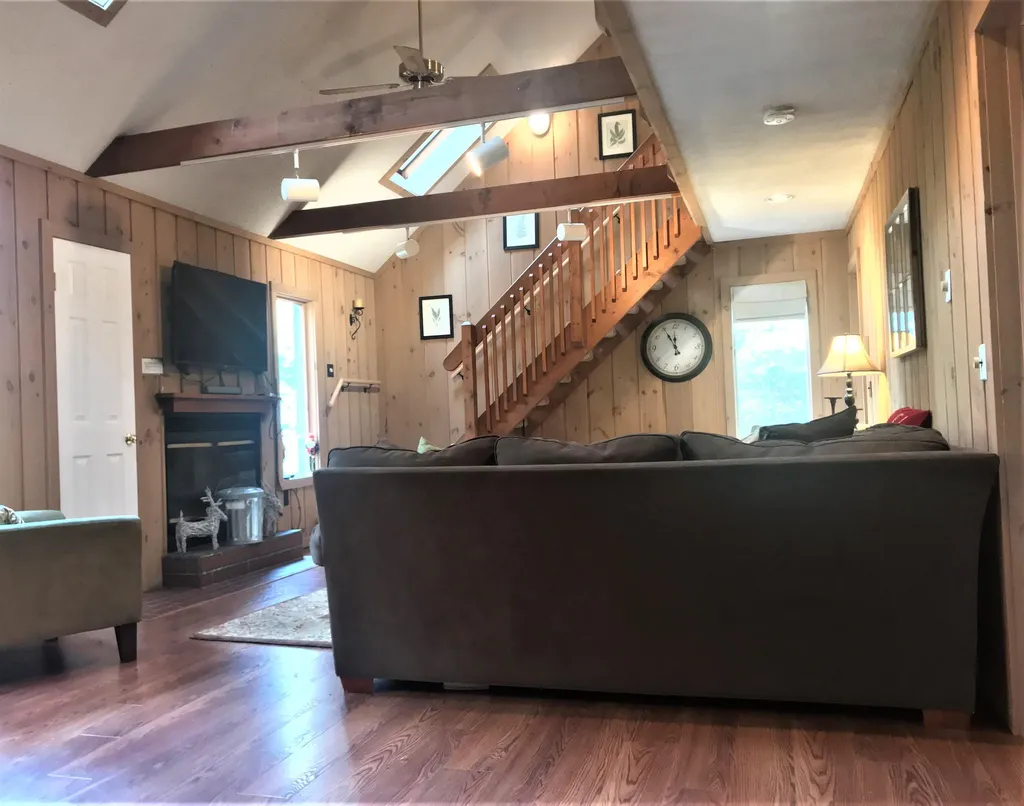 10 Deer Run Lane Wilmington VT 05363