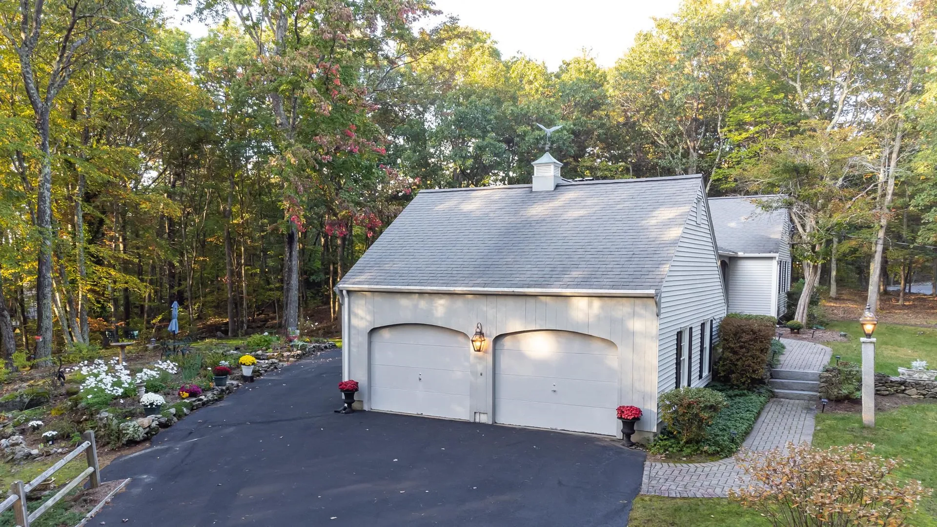 33 Pinecrest Drive Bedford NH 03110