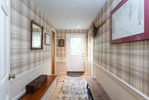 33 Pinecrest Drive Bedford NH 03110