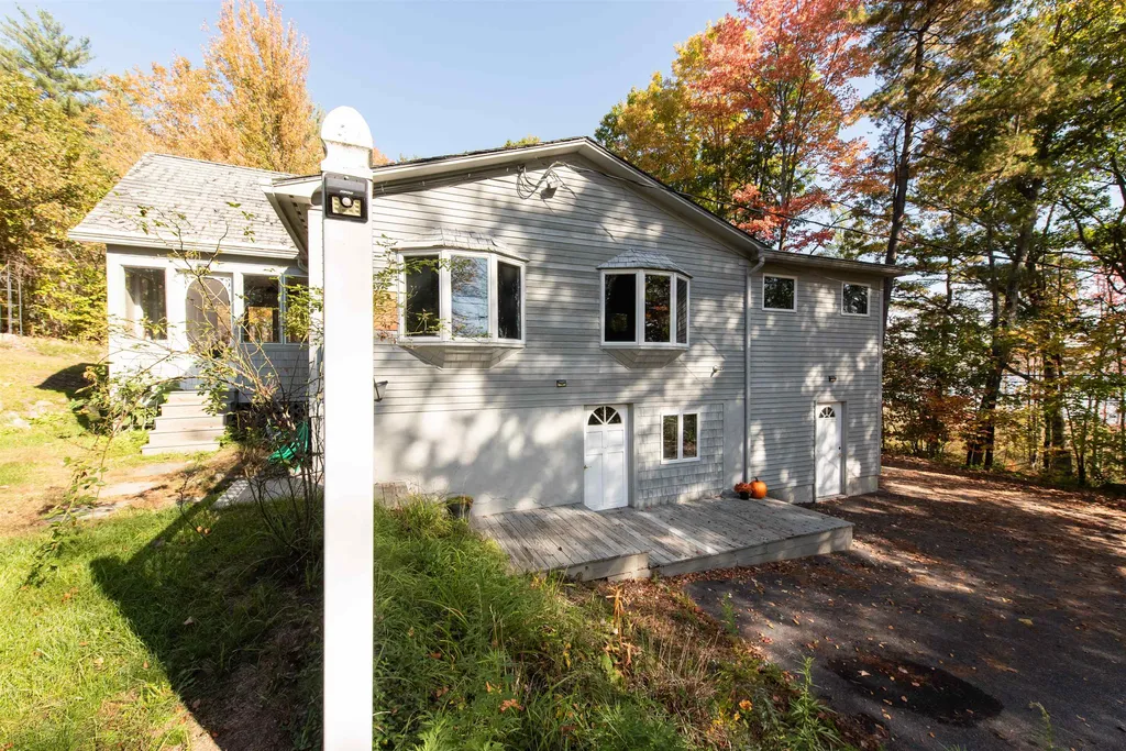 91 Oak Hill Road Concord NH 03301