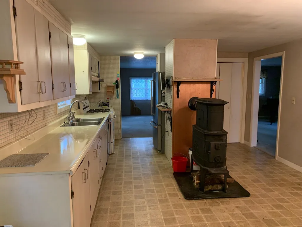 191 North Road Deerfield NH 03037
