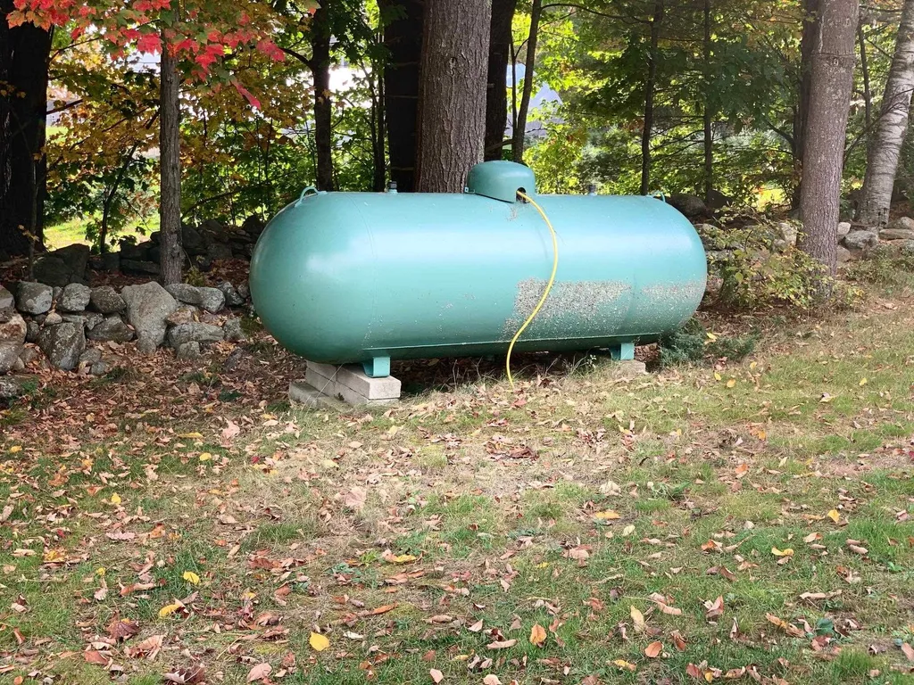 191 North Road Deerfield NH 03037