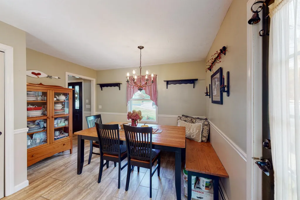 43 Opal Lane Laconia NH 03246