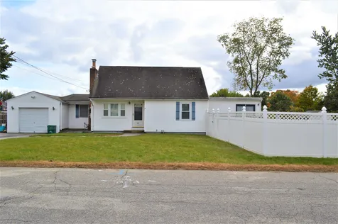 55 Linton Street Nashua NH 03060