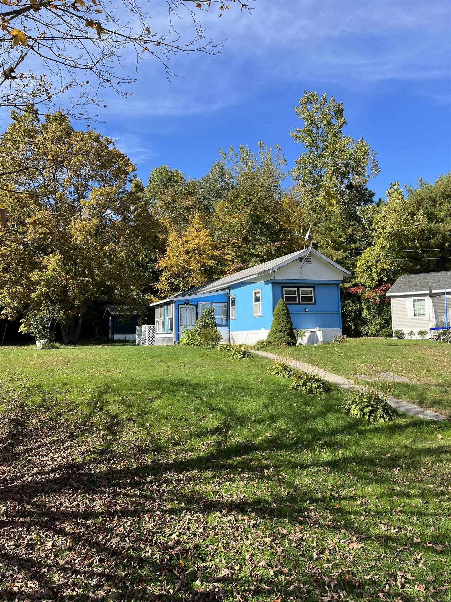 8 Maplewood Drive Brattleboro VT 05301