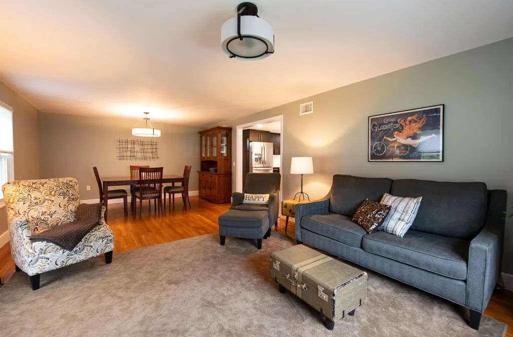 198 South Street Hartford VT 05088