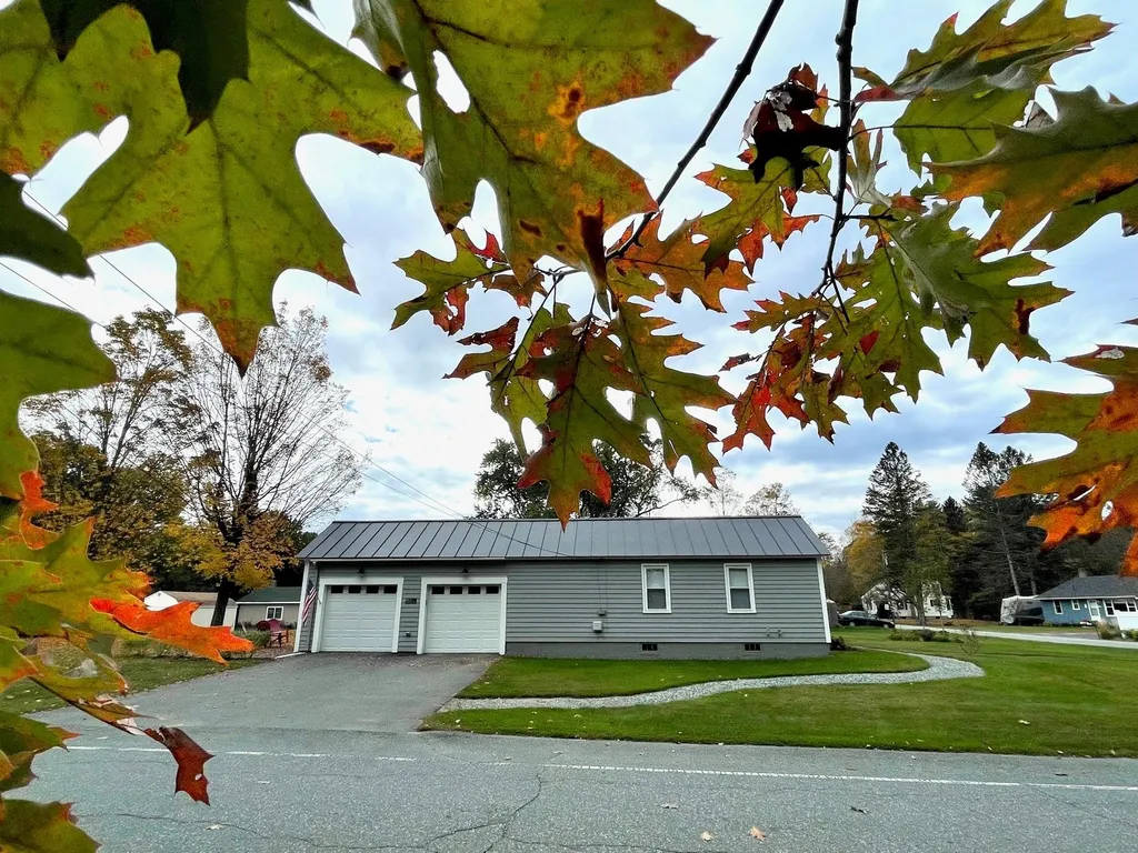 198 South Street Hartford VT 05088