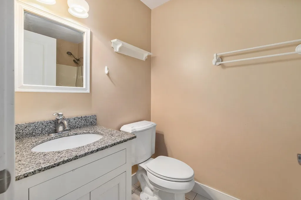 98 Brewster Street Portsmouth NH 03801