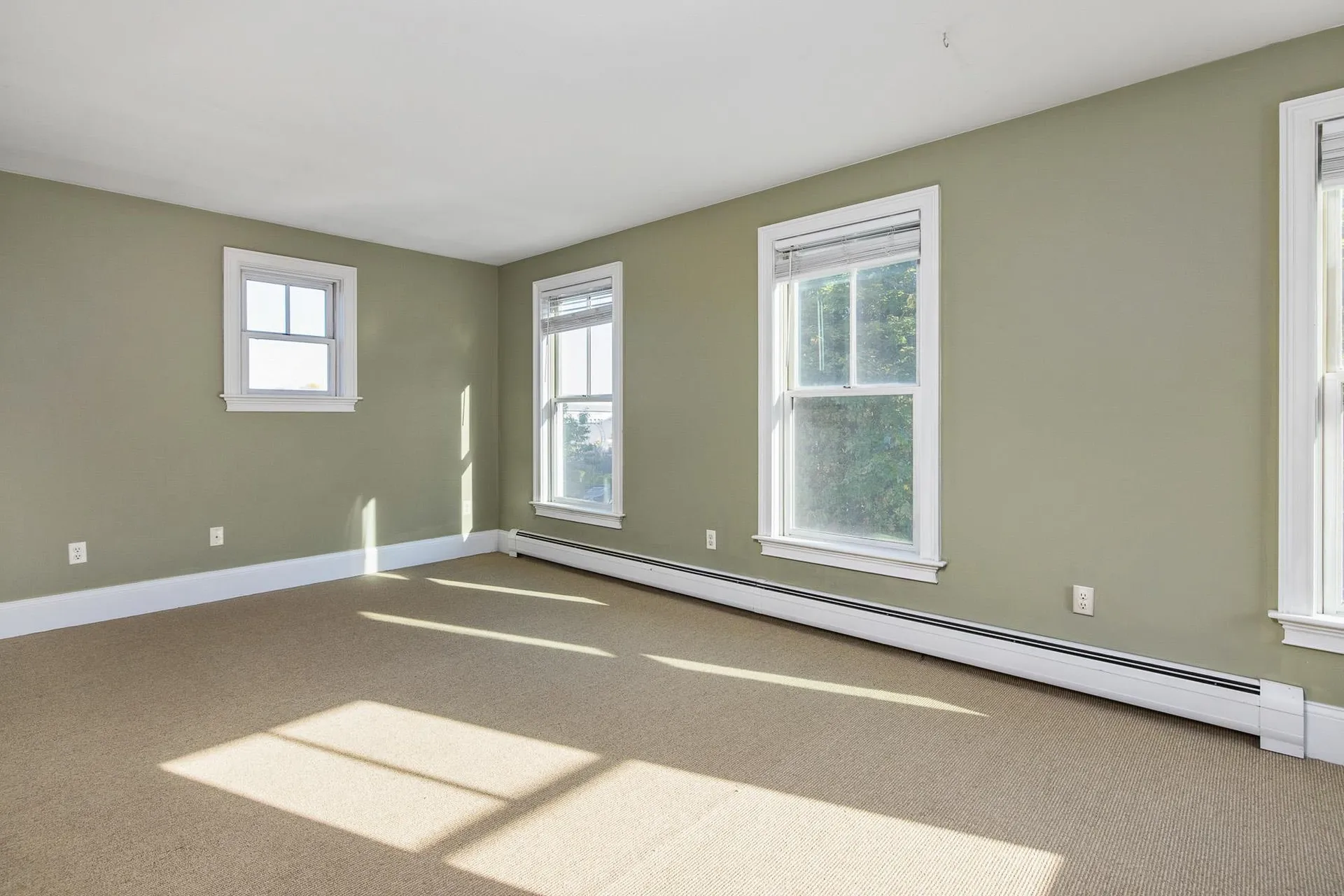 98 Brewster Street Portsmouth NH 03801