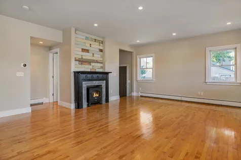 98 Brewster Street Portsmouth NH 03801