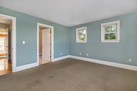 98 Brewster Street Portsmouth NH 03801