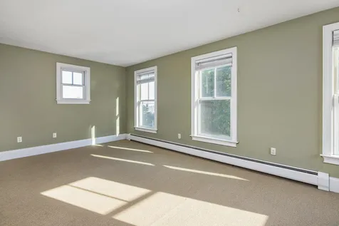 98 Brewster Street Portsmouth NH 03801