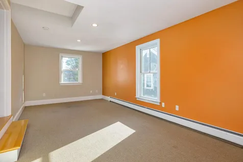 98 Brewster Street Portsmouth NH 03801
