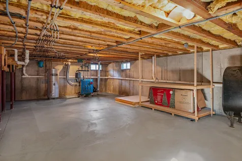 98 Brewster Street Portsmouth NH 03801