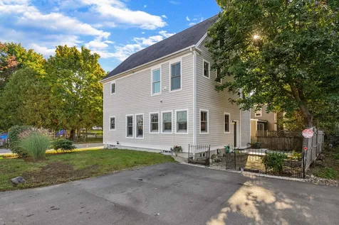 98 Brewster Street Portsmouth NH 03801