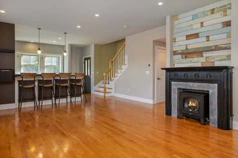 98 Brewster Street Portsmouth NH 03801