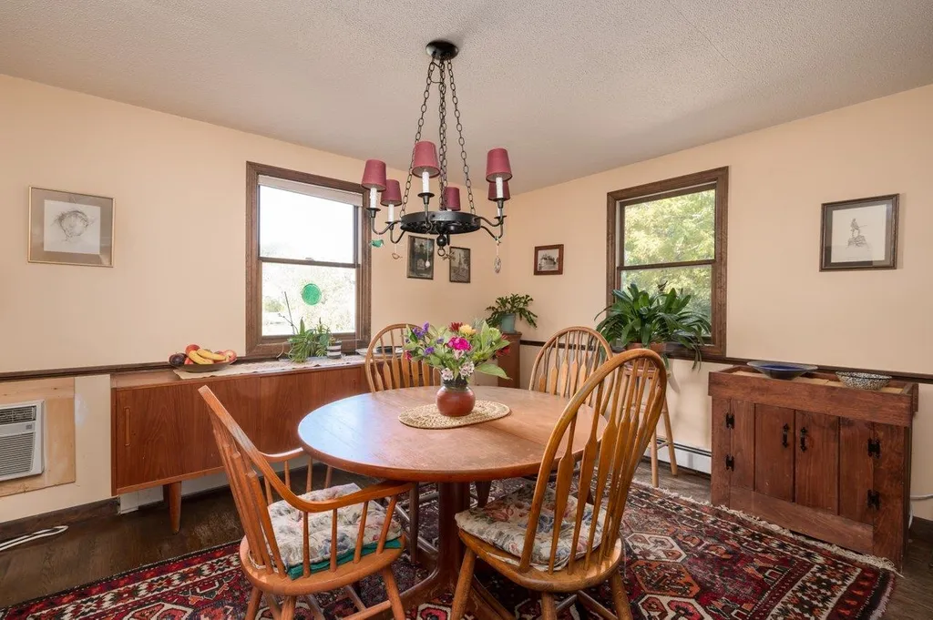 11 Magrath Road Durham NH 03824