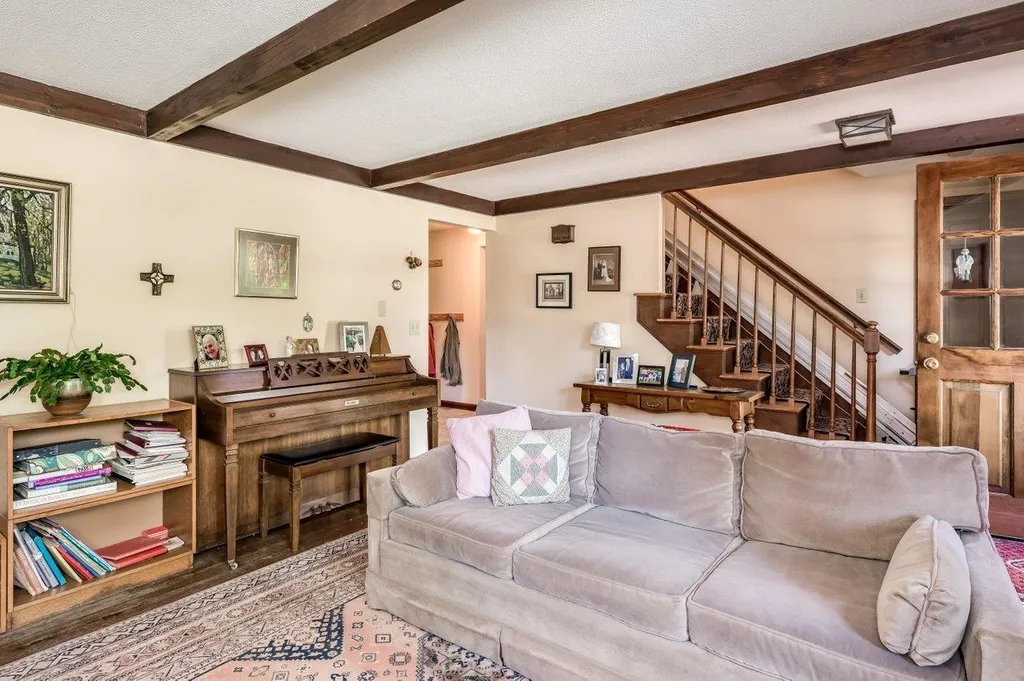 11 Magrath Road Durham NH 03824