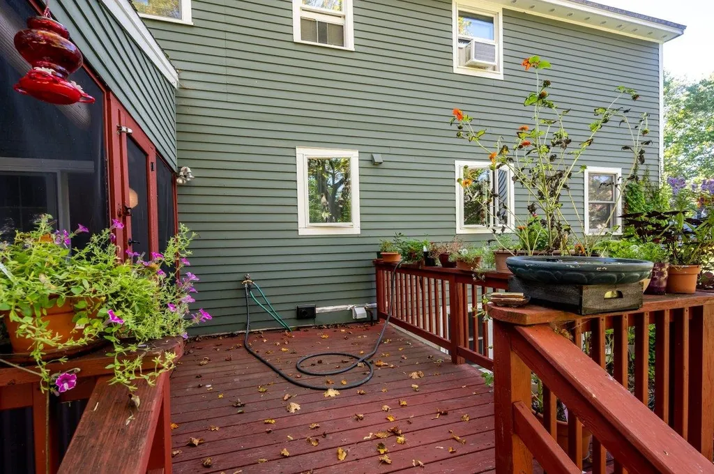 11 Magrath Road Durham NH 03824