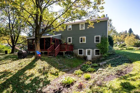 11 Magrath Road Durham NH 03824