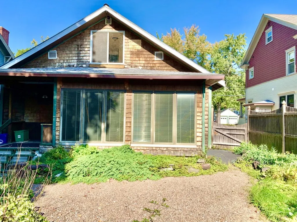 469 North Street Burlington VT 05401
