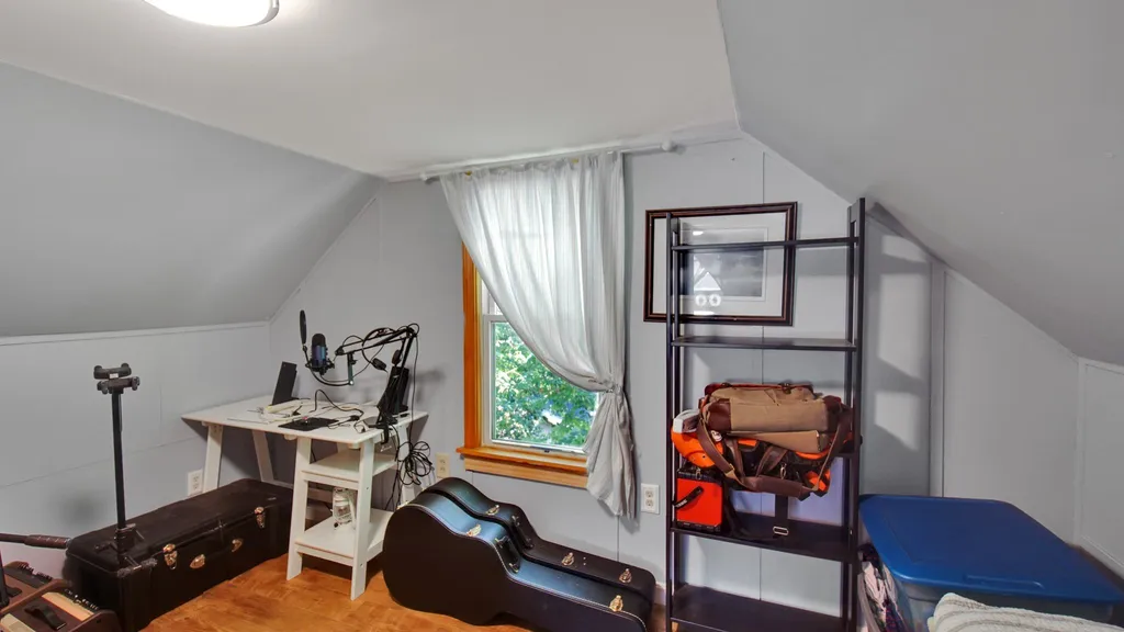 50 Pennington Drive Burlington VT 05408