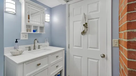 50 Pennington Drive Burlington VT 05408