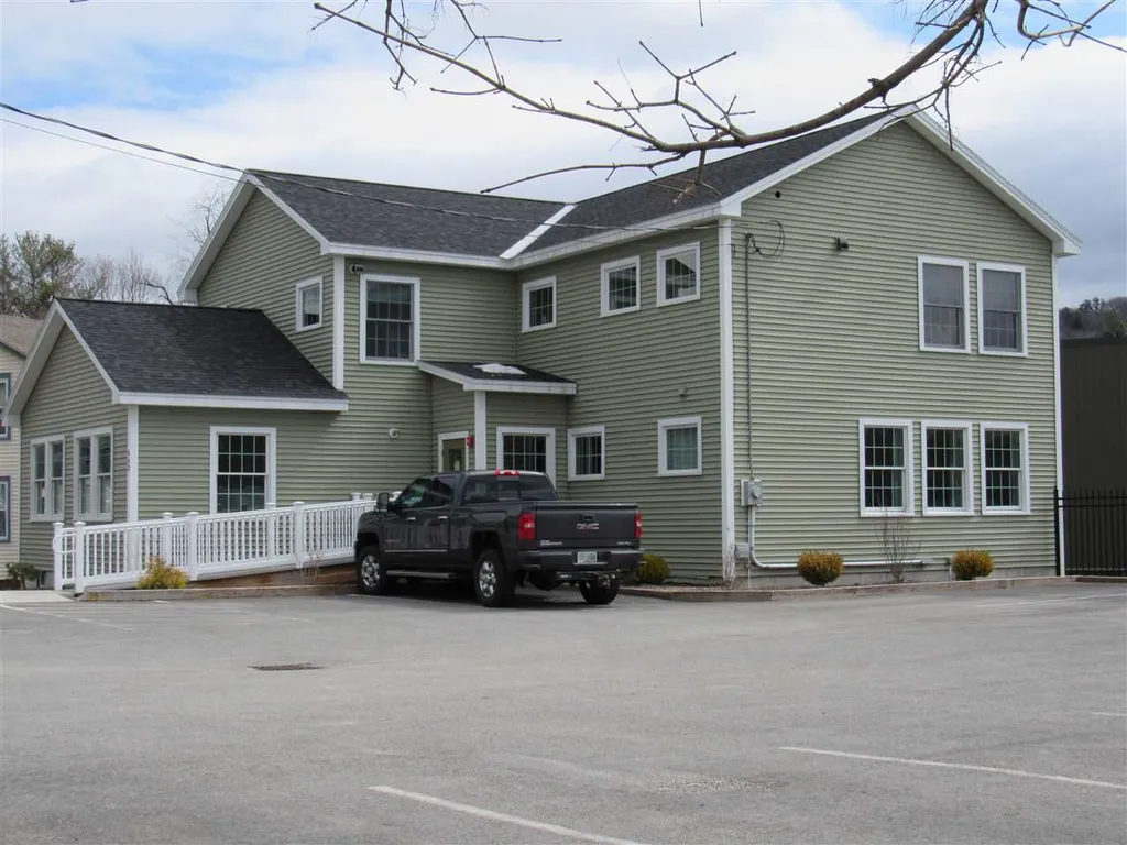 463 Washington Street Keene NH 03431