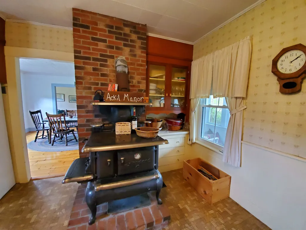 54 Tuttle Hill Road Orange NH 03741